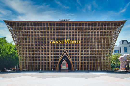  Phu Quoc, Vietnam 05 Feb 2025: Bamboo Legend, Grand World,  Stunning Modern Bamboo Architecture
