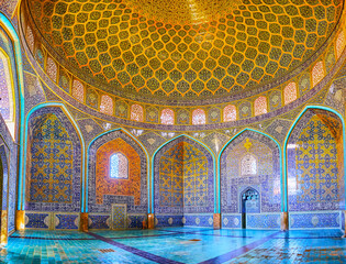 Interior of Sheikh Lotfollah Mosque, Isfahan, Iran