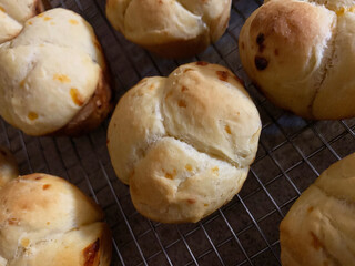 NC Hville Clover Leaf Cheddar Rolls Focus 2025