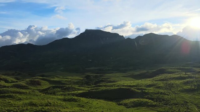 Monta&ntilde;a Sagrada Panama