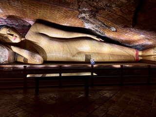 ancient buddha statue