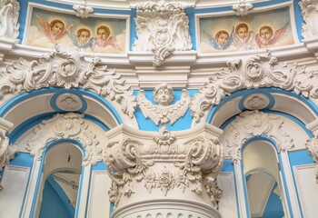 Murals and moldings of the Resurrection Cathedral in the New Jerusalem Monastery. 17th century