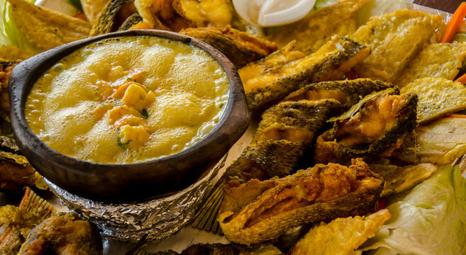 SANTA MARTA, PESCADO COMIDA DE PLAYA
