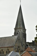 Fototapeta premium L'église Saint-Nicolas en style néogothique à la Roche en Ardennes 