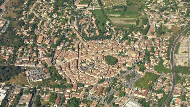 village de Lambesc
