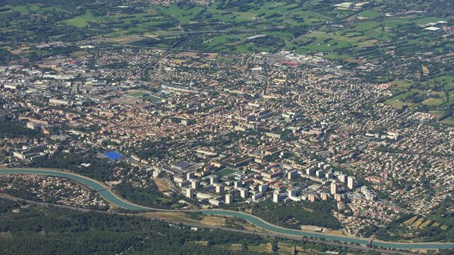 Vue a&eacute;rienne de Salon de Provence