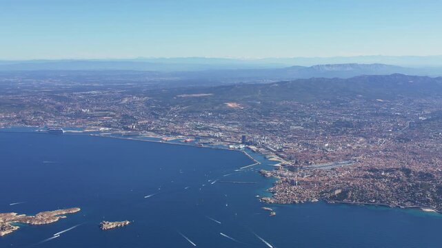 Vue a&eacute;rienne de Marseille 