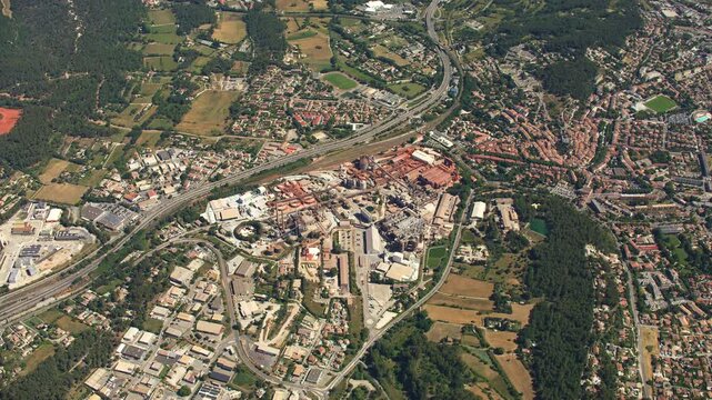 vue usine de Gardanne