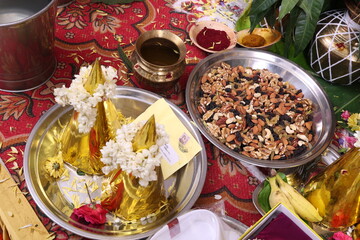 varisai hatu - a display of various items in a wedding