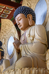 statue of buddha in china