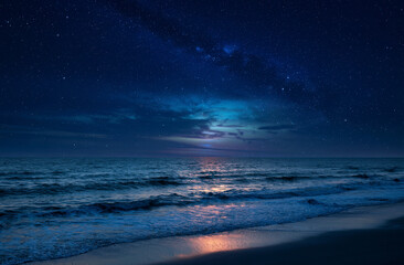 Fototapeta premium Milky Way over Calm Ocean
