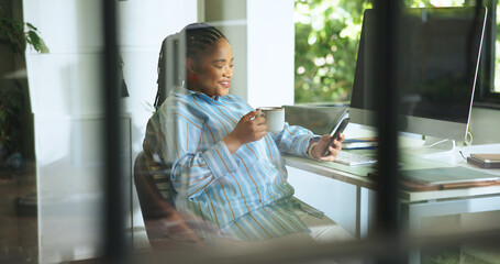 Employee, coffee and woman with smartphone, office and journalist with positive comments for article. Happy, reporter and black person with mobile for good reviews on app, tea and reading in newsroom