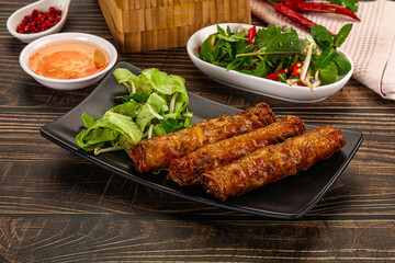 Fried Vietnamese spring roll with special sauce
