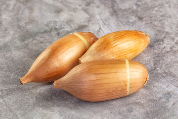 Ripe shallot onion for cooking