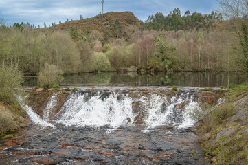 Bidegorri route in As Pontes de Garcia Rodriguez, A Coruña: a natural area for mountain biking, hiking, or spending an unforgettable day with the family near a unique artificial lake.