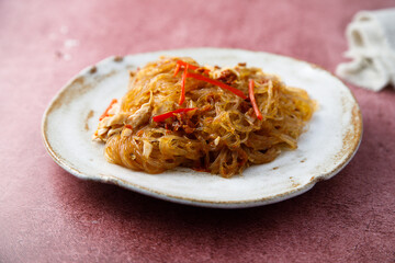 Cellophane noodles with chicken