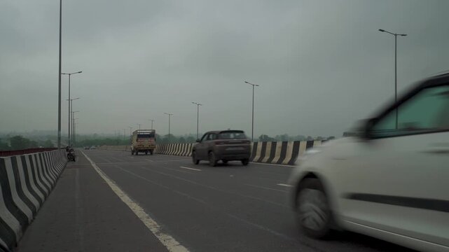 Fast Vehicles on Dehradun&ndash;Haridwar Highway, Uttarakhand India