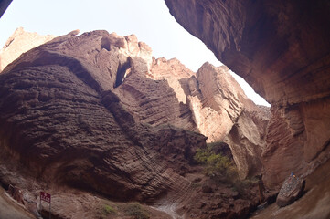 The Tianshan Grand Canyon or Kesileya Grand Canyon is a stunning natural feature in Xinjiang, China, characterized by its distinctive red canyons, formed by millions of years of wind and rain erosion.
