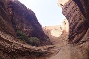 The Tianshan Grand Canyon or Kesileya Grand Canyon is a stunning natural feature in Xinjiang, China, characterized by its distinctive red canyons, formed by millions of years of wind and rain erosion.