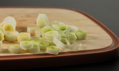 Fresh Leek on Wooden Cutting Board – Healthy Kitchen Ingredient