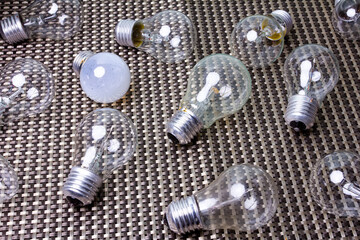 many different incandescent light bulbs