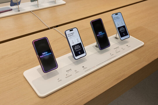 Apple iPhone 16 and iPhone 16 Pro display at an Apple Store. Apple offers the iPhone16 in base, Plus, Pro or Pro Max models.