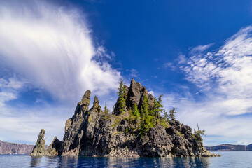 phantom ship crater lake island rocks © Terri Cage 