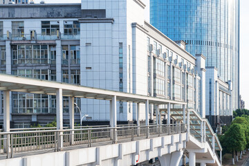 Fototapeta premium modern overhead pedestrian bridge