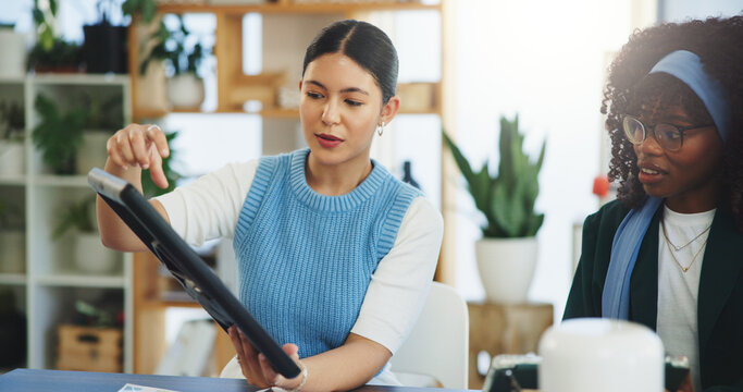 Renewable energy, discussion and women with solar panel, office and collaboration for sustainability. Teamwork, colleagues and people with eco friendly project, meeting and photovoltaic prototype