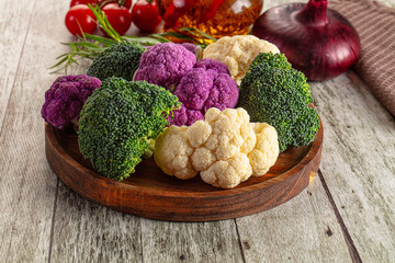 Colorful raw organic cauliflower cabbage