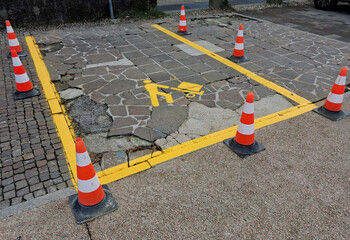 Parcheggio per carico e scarico per le attivit&agrave; commerciali nel centro storico della citt&agrave;