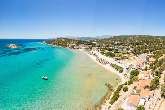 Psili Ammos beach in Samos, Greece