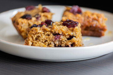 Baked Oat, Orange, and Cranberry Dish – Festive Holiday Breakfast