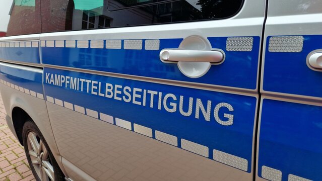 Kampfmittelbeseitigungsdienst oder Kampfmittelbeseitigung 