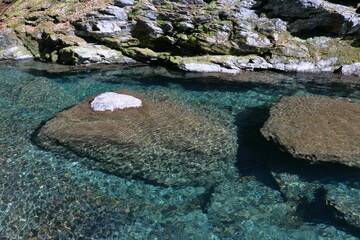 岩屋川渓谷　清らかな流れ　（高知県　仁淀川町別枝）