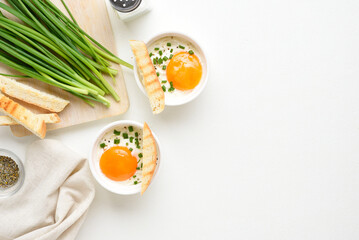 Eggs en cocotte (baked eggs)