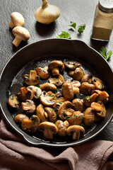 Roasted mushroom in cast iron pan