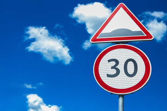 speed limit sign