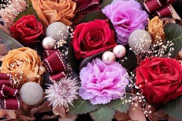 プリザーブドフラワーとシルクフラワーの花束