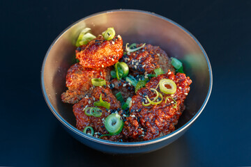 Karaage &ndash; poulet frit cor&eacute;en. Sp&eacute;cialit&eacute; cor&eacute;enne