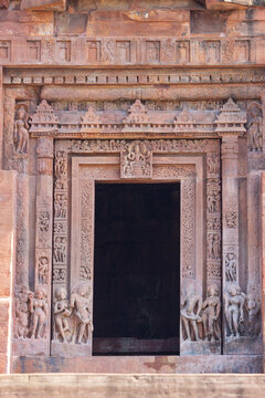 India, Uttar Pradesh, Lalitpur, Beautiful Carvings of Hindu Deities and Dwarapala's on the Entrance Garbhagriha of Ancient Shri Dashavtara Lord Vishnu Temple.