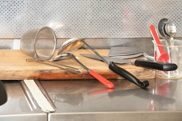 調理台に置いた調理器具