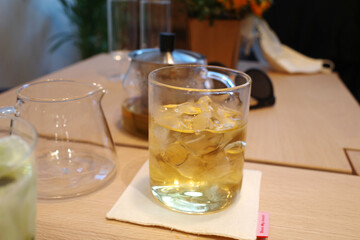 korea tea cold drink cafe glass