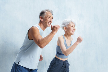 スポーツマンのシニア男女