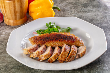 Roasted duck breast with slices