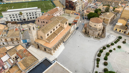 Fototapeta premium Aerial view of the Sanctuary of Santa Lucia al Sepolcro, in Syracuse, Sicily, Italy. It is a Roman Catholic church built on the site where the Syracusan saint, Saint Lucy, was martyred.