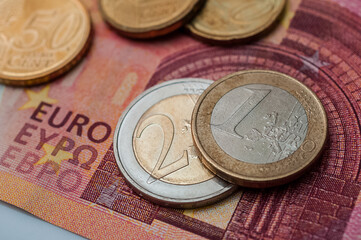 Mindestlohnerhöhung auf 13,90 € ab 2026