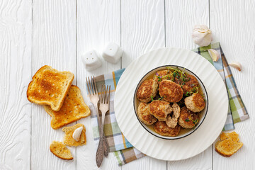 frikadellen, Minced Meat Patties in white bowl
