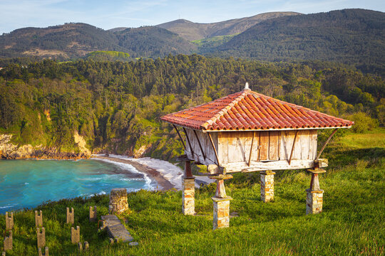 From the Regalina viewpoint, above the cliffs of Punta del Cuerno and Cadavedo beach, a stunning panoramic view of the Asturian coastline, on the way to St. James, spain