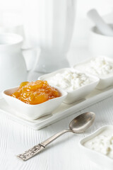 Mango jam and cottage cheese with cream.